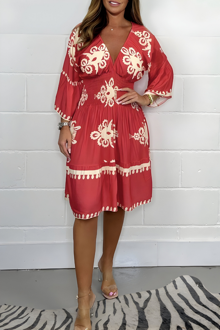 Luna | Flattering Knee Length Dress