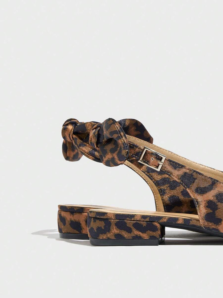Zara | Chic Leopard Print Flats