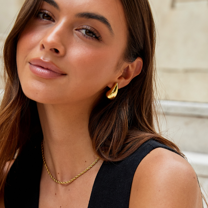 Aurelia | Chic Teardrop Earrings