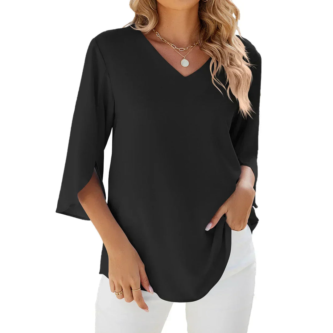 Luna | Chic V-Neck Blouse
