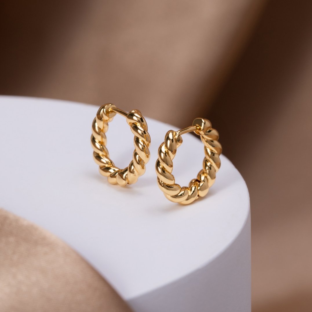 Lunaire | Elegant Twist Earrings