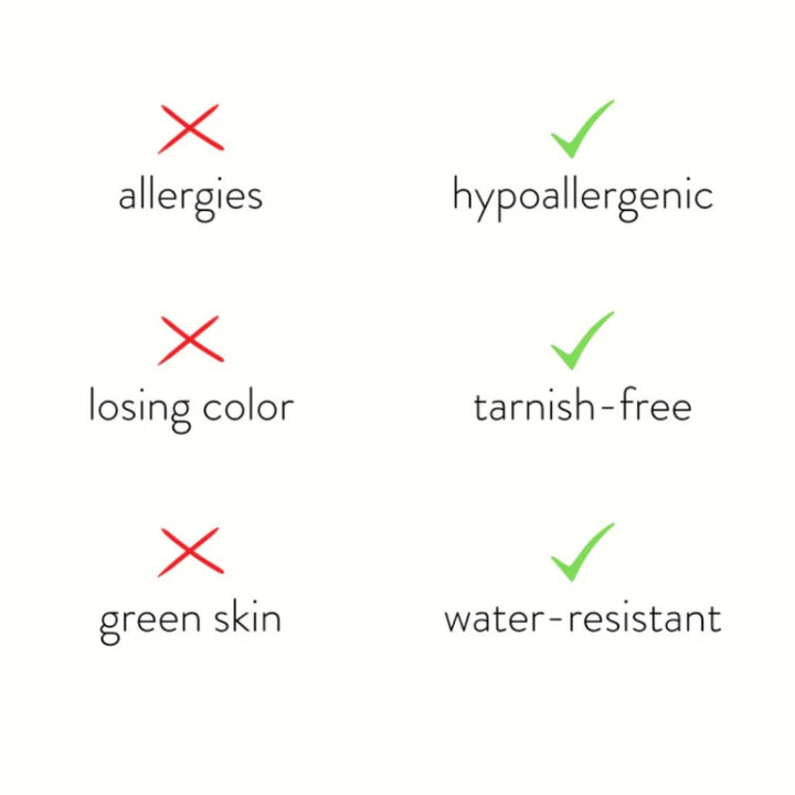 Twirl | Elegant Gold Twisted Bracelet