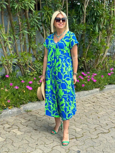 Flora | Chic Floral Midi Dress