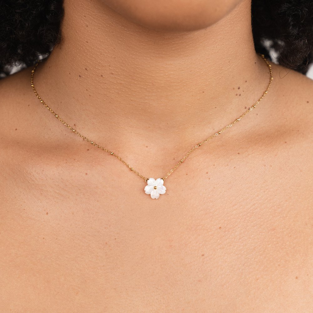Bloom | Delicate Floral Pendant Necklace